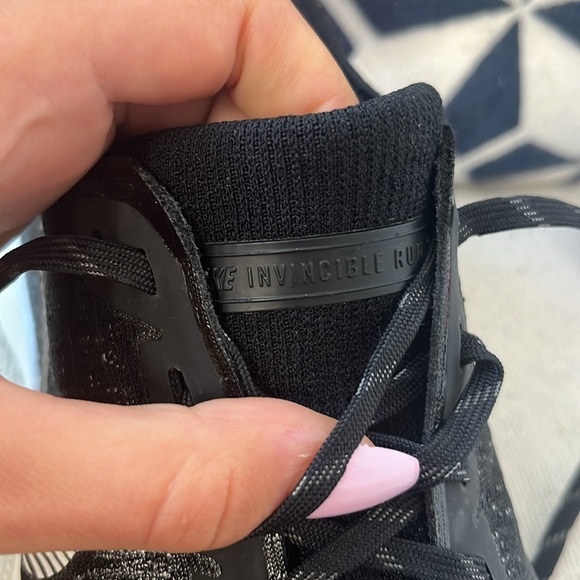 Women’s Invincible Run 3 - Picture 8 of 9